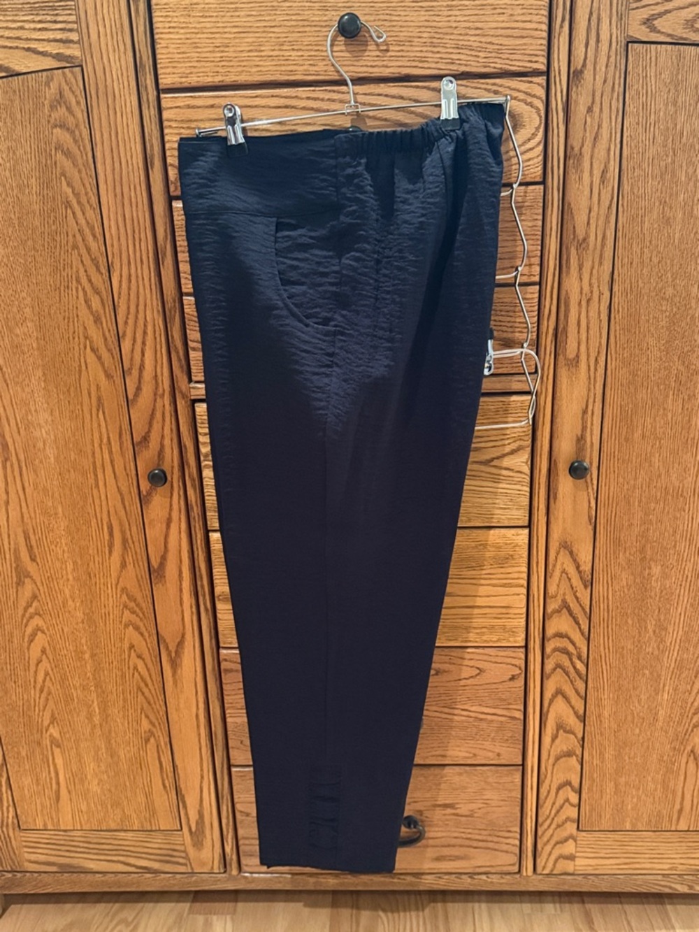Habitat Women's Black Cropped Ankle Pants